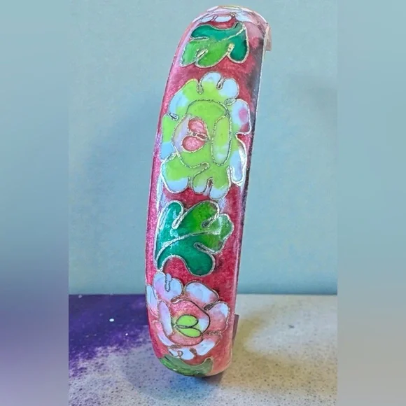 Vintage Painted Metal Bangle Bracelet - Picture 3 of 7